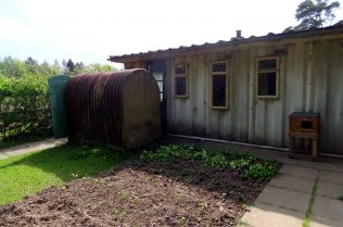 Universal prefab, exterior. Chiltern Open Air Museum | Jane Hearn