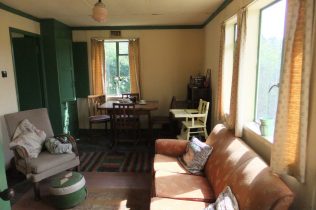 Living room, Universal prefab (Chiltern Open Air Museum) | Jane Hearn