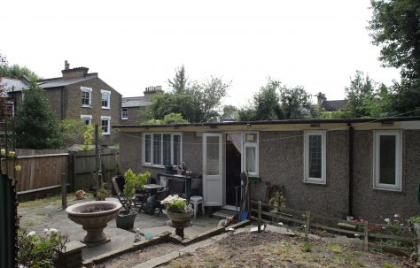 Moving Prefab exploration - a prefab in south London