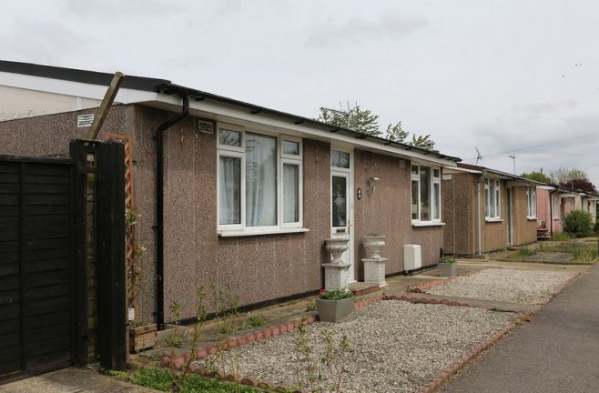 Tarran prefabs on Sidegate Lane, Ipswich | Elisabeth Blanchet