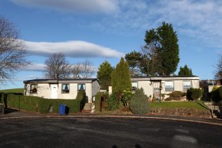 travelling-the-uk-photographing-prefabs-paisley-scotland Travelling the UK, photographing prefabs. Paisley, Scotland | Elisabeth Blanchet