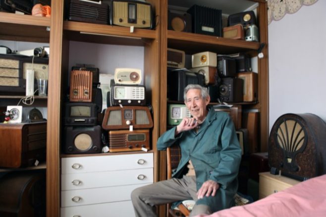 Ted Carter in his prefab at Ector Road, Excalibur Estate | Elisabeth Blanchet