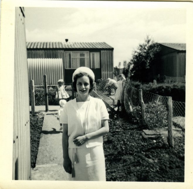 Diane, Alan Page's wife, in front of their Arcon MkV prefab | Blanchet,Elisabeth