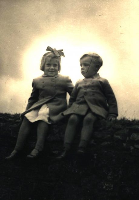 Rosemary and Alan Brine as small children | Blanchet,Elisabeth