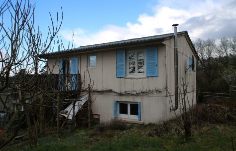 Liz and Malcolm Glover portraits in their UK100 prefab in Carhaix, Finistère, Brittany. Photos of exteriors and interiors of their prefab