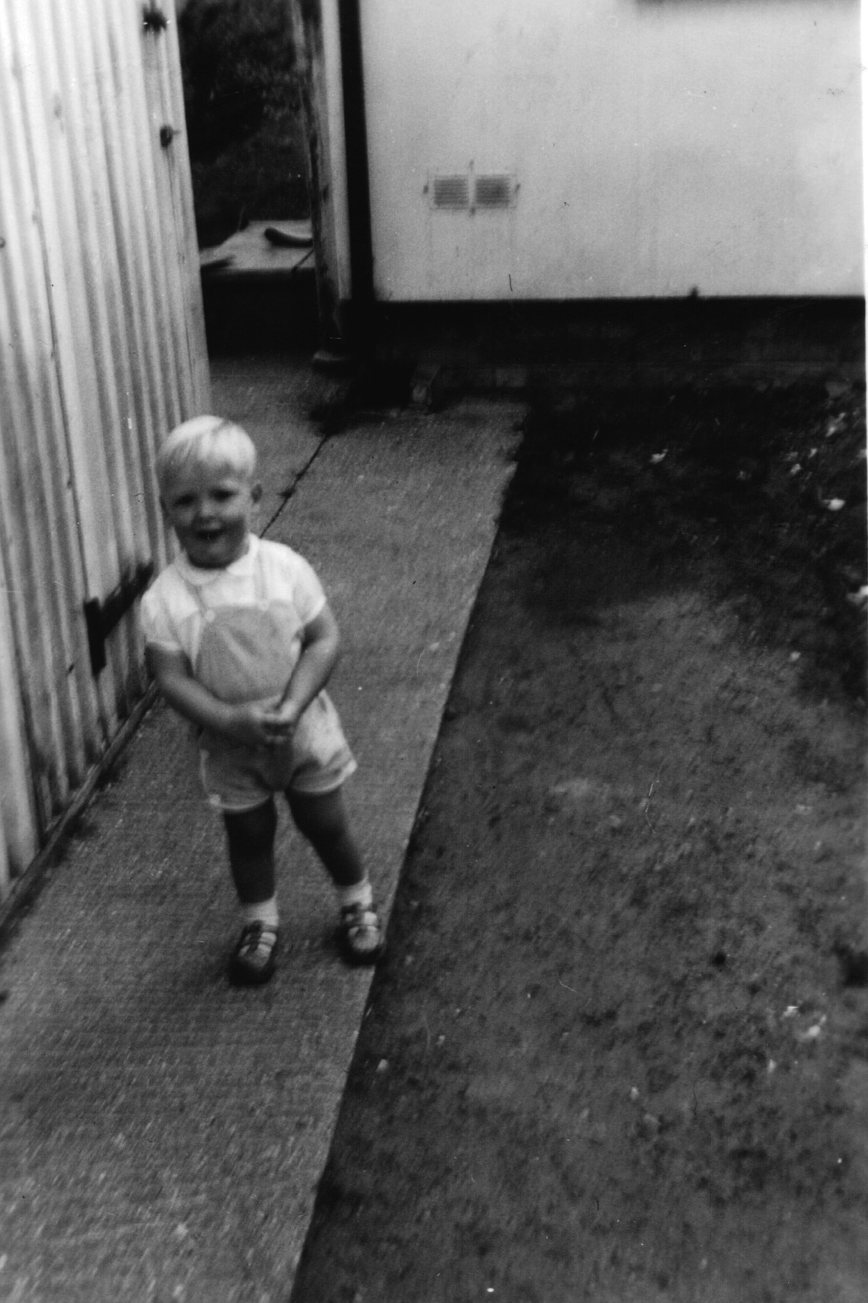 Garry Slater in back garden, Marston Moretaine