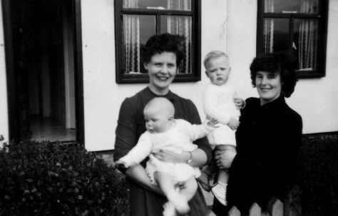 June Slater, Garry Slater, friend Rosemary and child Linda. Marston Moretaine