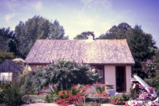 American prefab in Hertfordshire Tom's UK100 prefab | Tom Godfrey