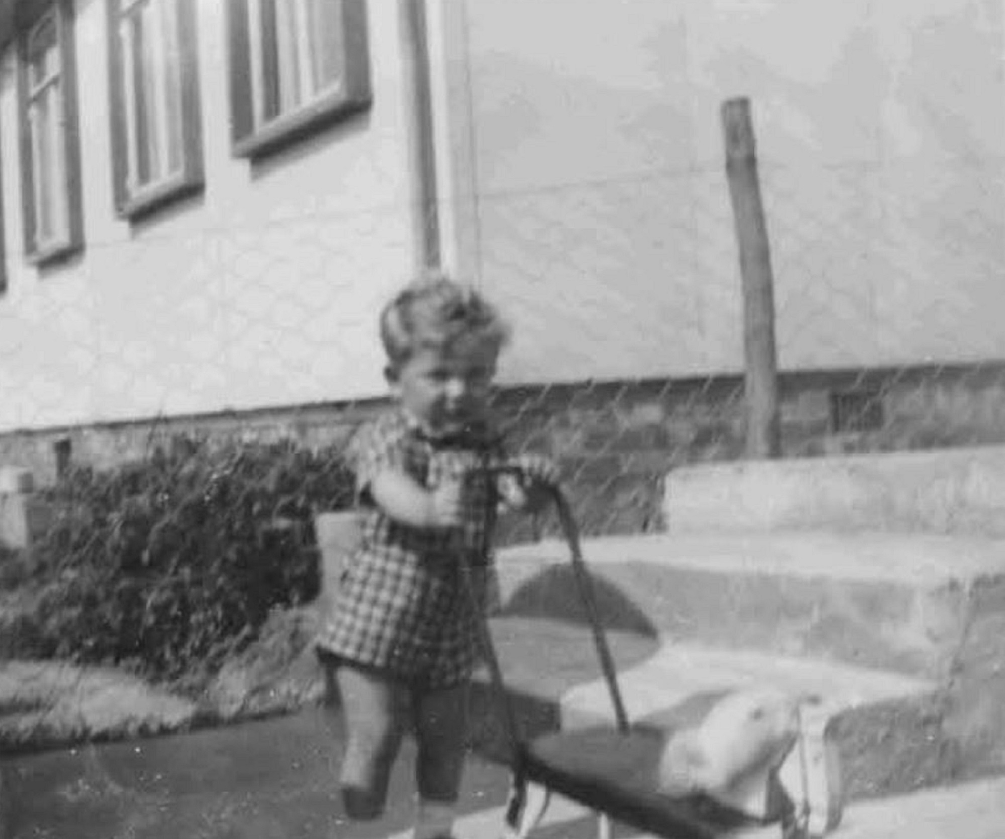 Bob as a toddler outside the prefab. Barnfield Road, St Mary Cray