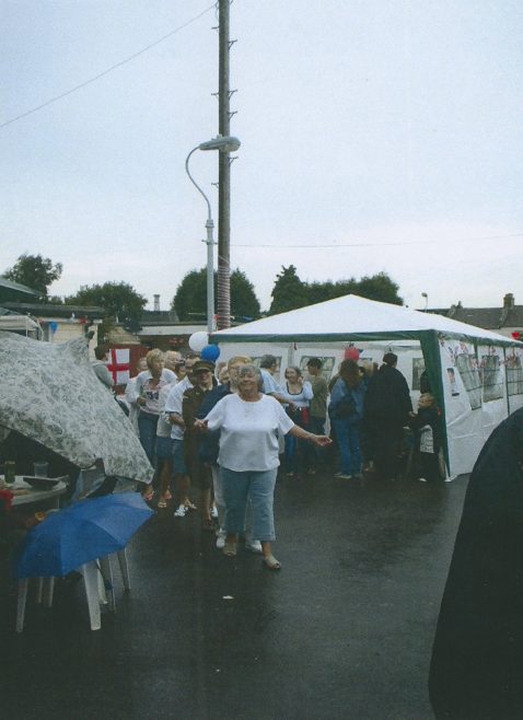 VE Day party, Excalibur Estate, London, SE6 1995