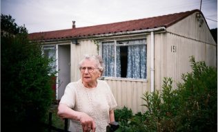 Minnie outside her Arcon prefab in Newport, south Wales | Elisabeth Blanchet