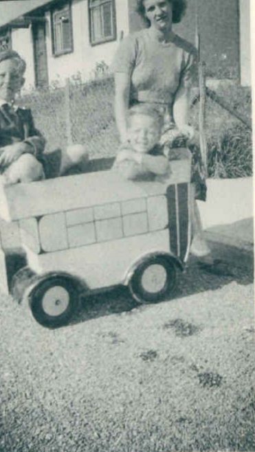 Eric and family, Wiston Close, Whitehawk, Brighton