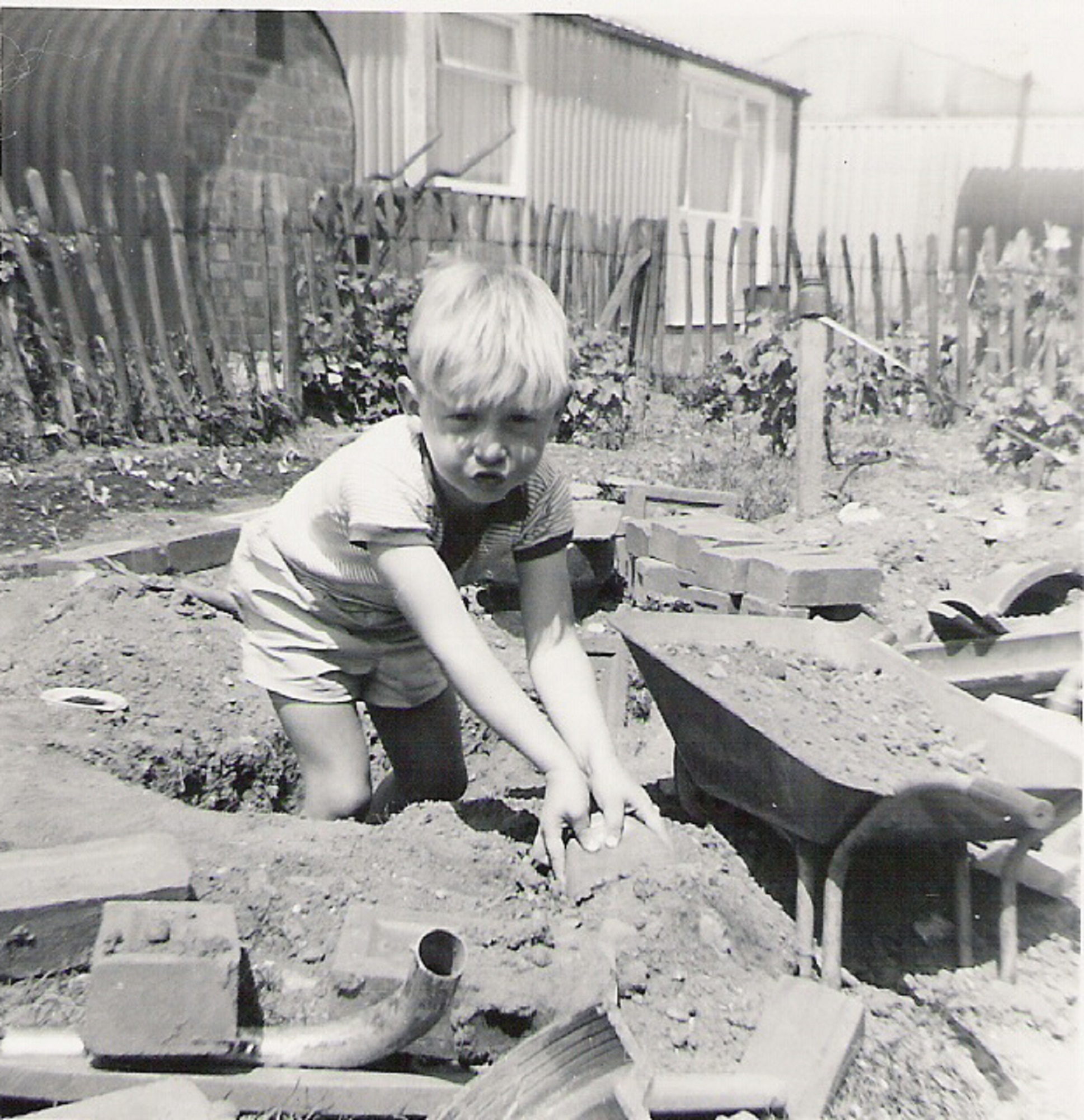 Graham digging in the garden, 849 Ripple Road