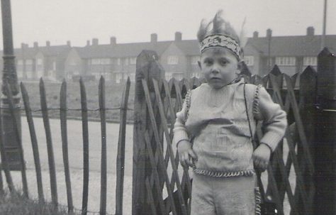 Graham in fancy dress, 849 Ripple Road