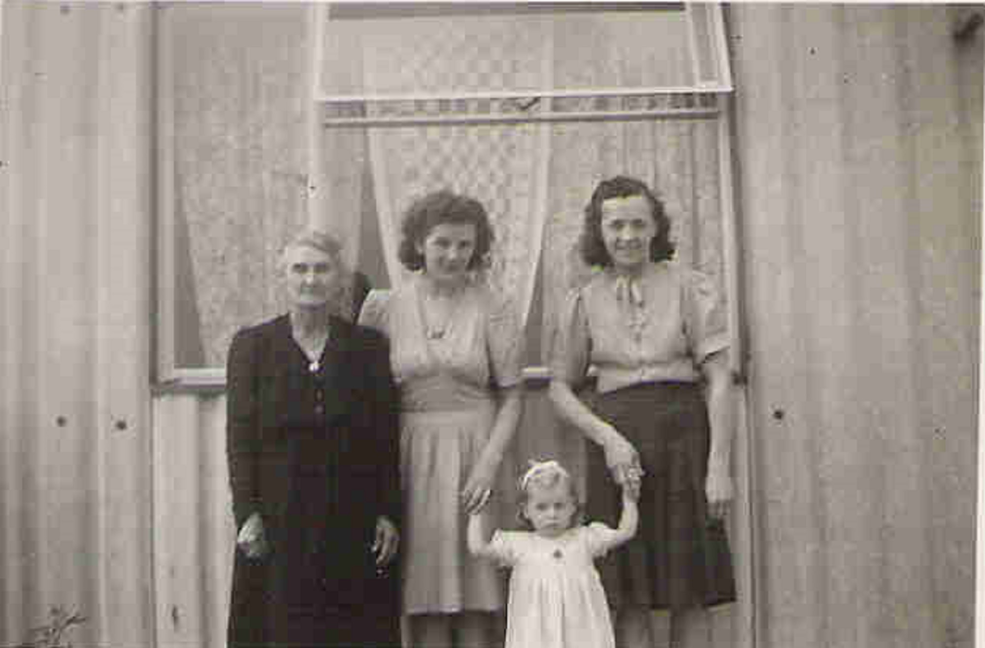 Graham's grandmother Amy Pope, Maddi Nieuwdorp, Graham's mother Ivy Pope and his sister Roberta. 849 Ripple Road