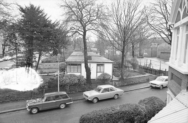 Westbourne Drive, Forest Hill, Lewisham 03