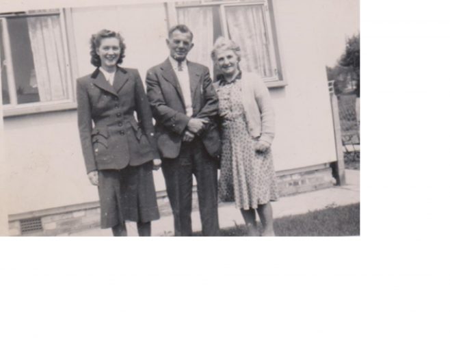 Grandparents and aunt visiting. Yardley Wood Road, Billesley, Birmingham. Late 1950s | Rita Taylor