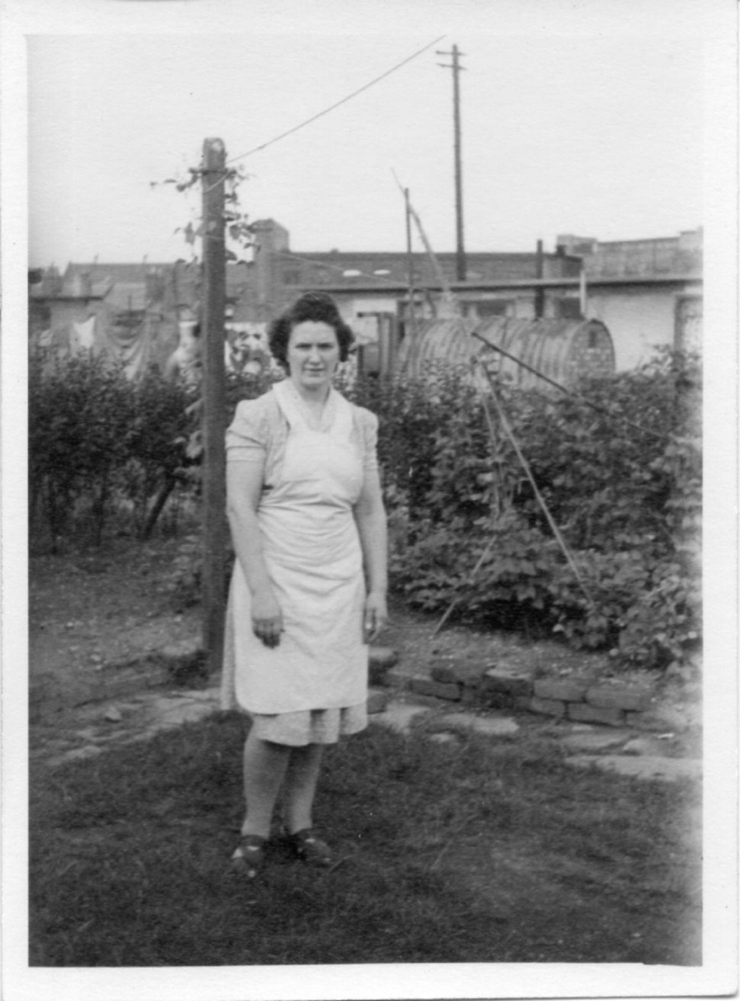 Annie Flanders. 7 Hind Grove, Poplar, E.14. c.1952