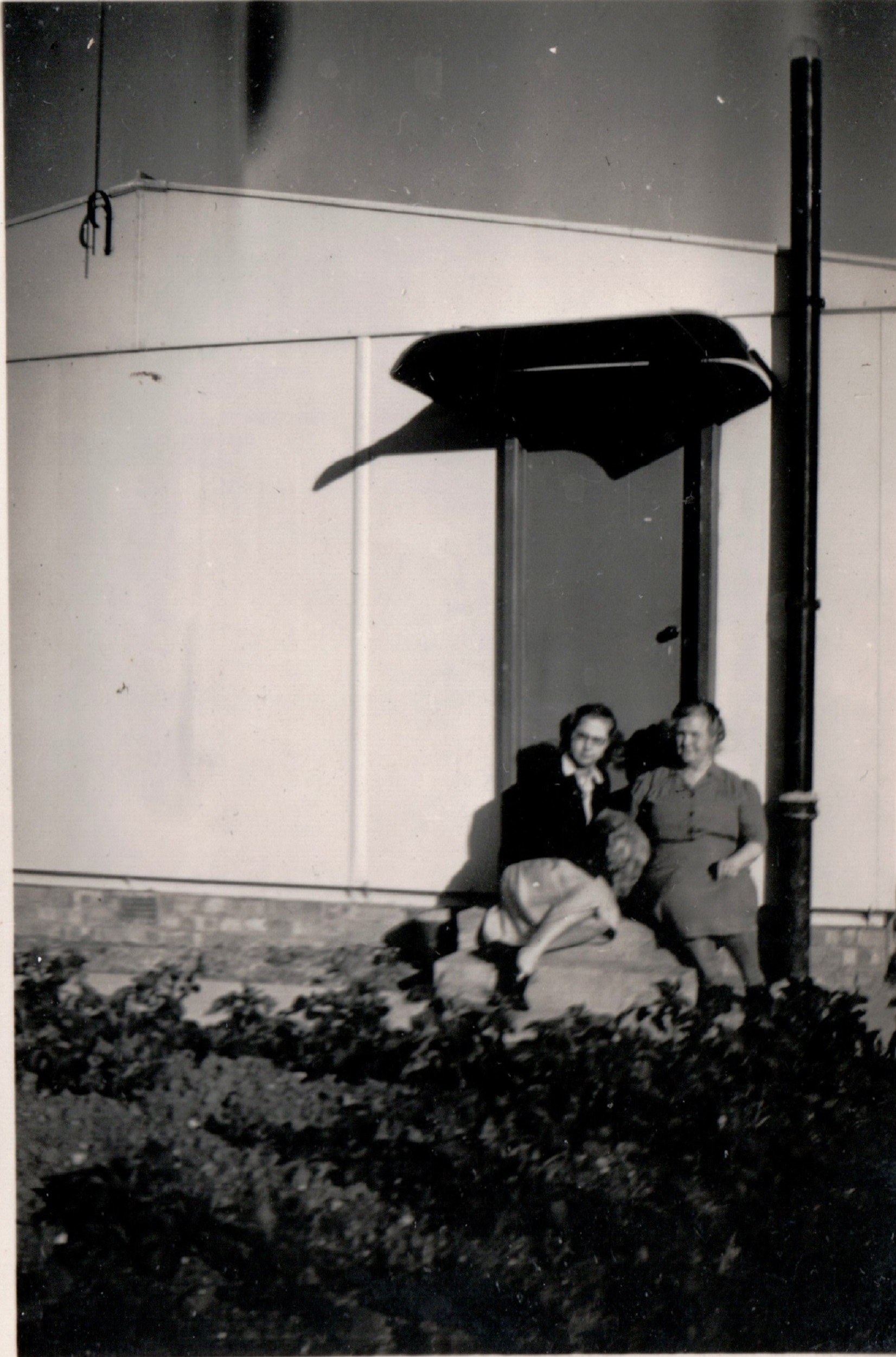 Margaret and mother at the side entrance. 13 Mill Close, Ringmer