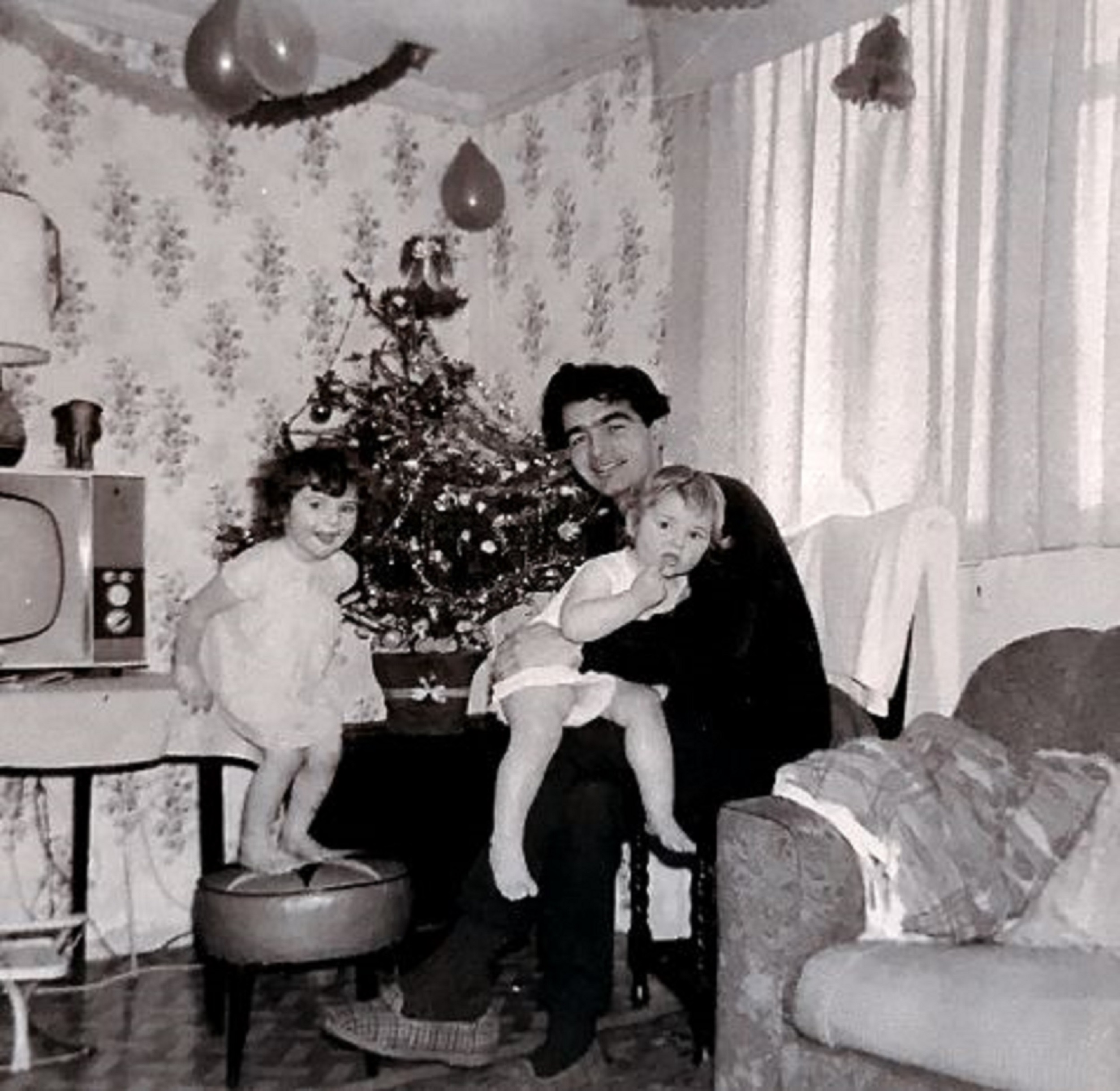 Christmas 1966. Shrewsbury Avenue, Torquay