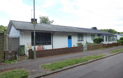 Hawksley BL8 bungalow, Beach Close, Hamble-le-Rice