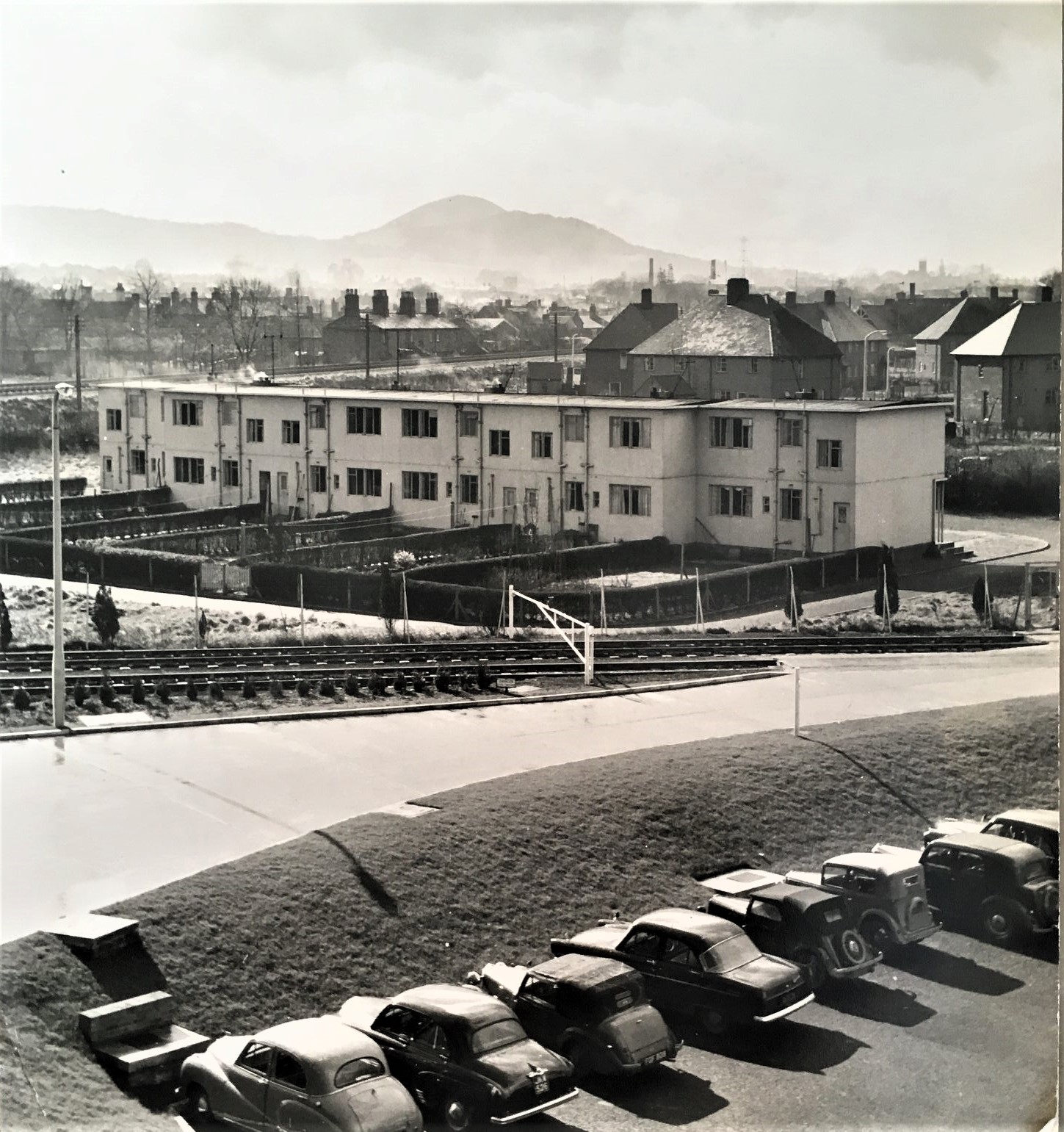 "Weir Houses" were built at Sankeys. Taking over 100 hours to erect they were sent to badly bombed areas to replace destroyed housing. Named after Lord Weir whose Scottish company was also involved in the manufacture of prefabricated housing. Some were built locally and occupied by workers from Sankeys (called Weir Gardens)(now demolished).